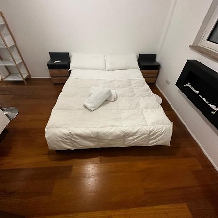 Suite Fiore บารี ภายนอก รูปภาพ